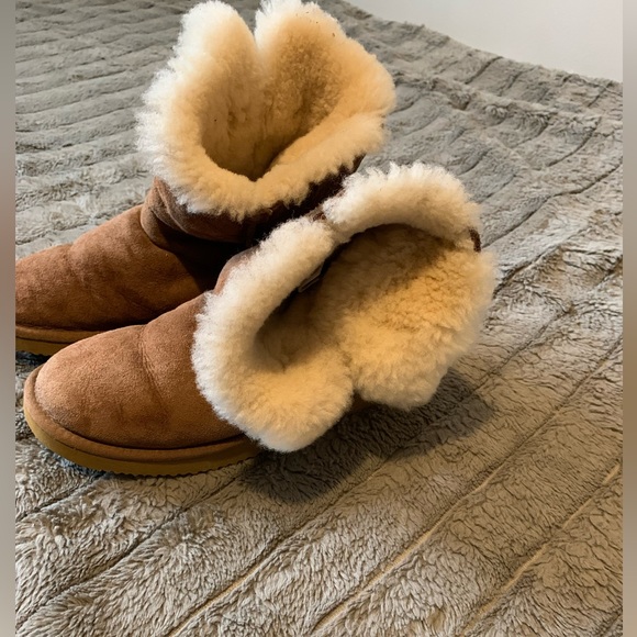 WOMEN BOOTS 🥾| LIKE NEW/SIZE:7US - Picture 3 of 8